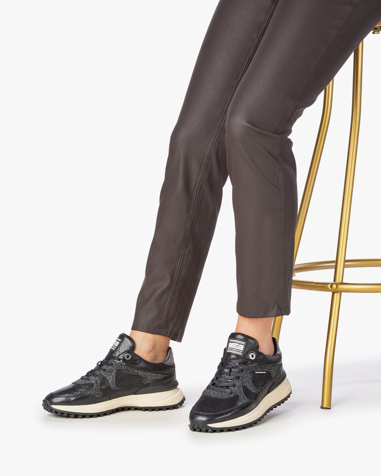 Floris van bommel dames sneaker zwart outlet