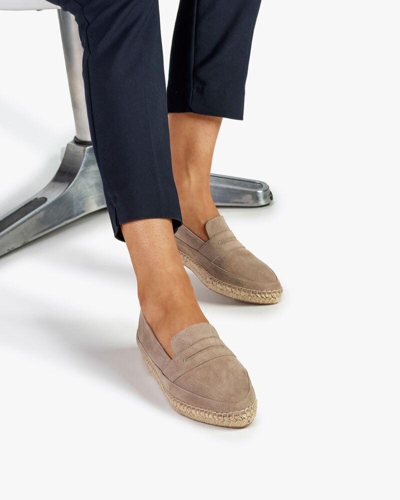 Espadrille su&egrave;de zand