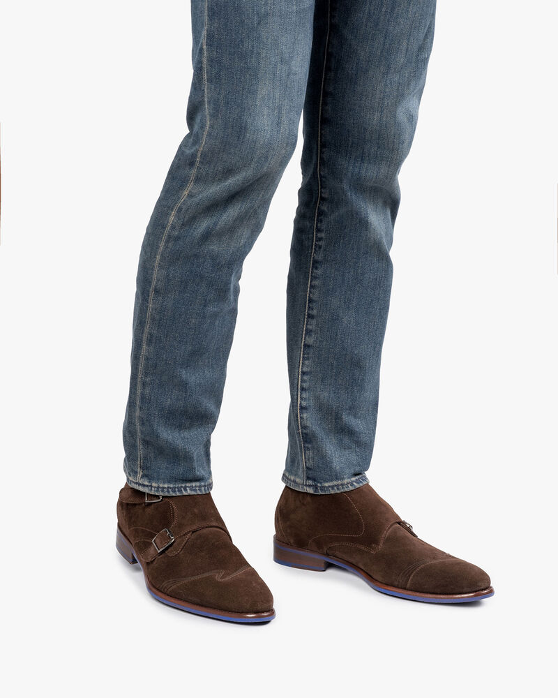 Buckle shoe brown suede leather