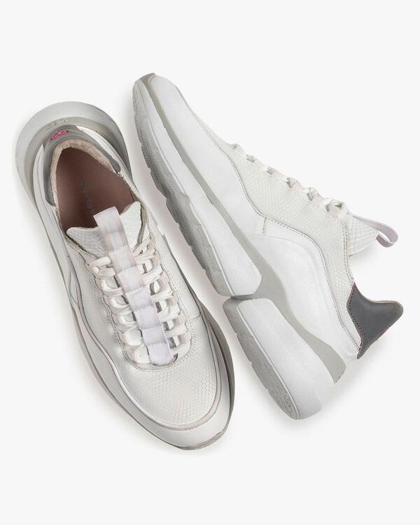 Witte kalfsleren sneaker