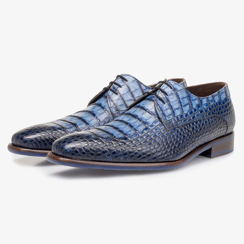 Blue croco print calf leather lace shoe