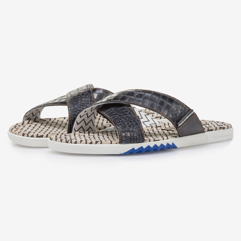 Donkerblauwe nubuckleren kruisband slipper met print