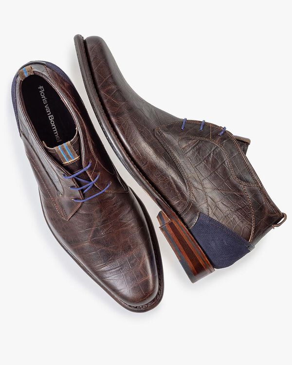 Veterboot crocoprint bruin