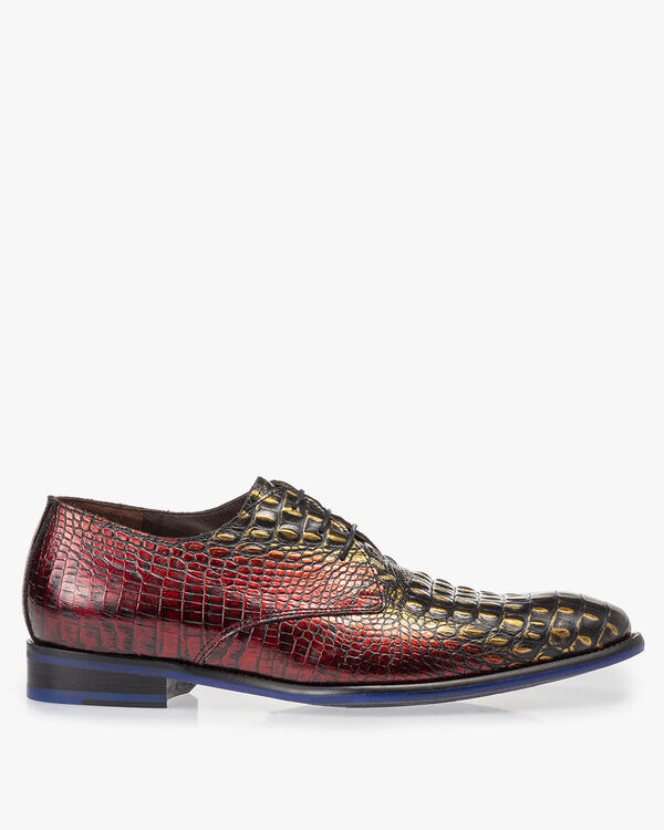 Lace shoe red croco leather