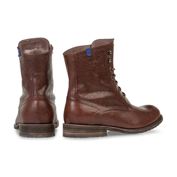 Wolgevoerde veterboot cognac