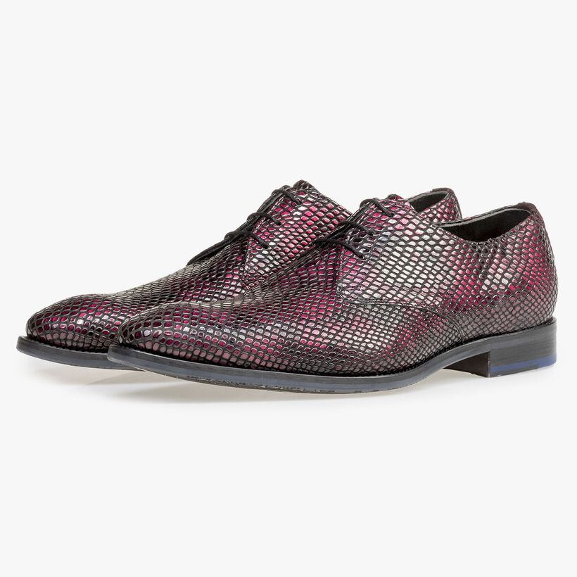 Printed patent leather lace shoe