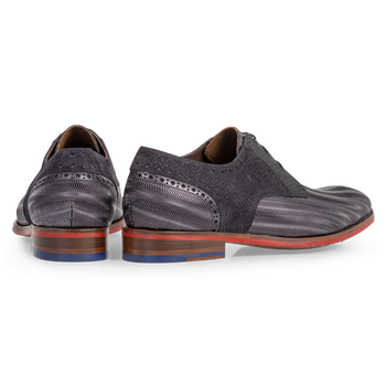 Lace shoe metallic black