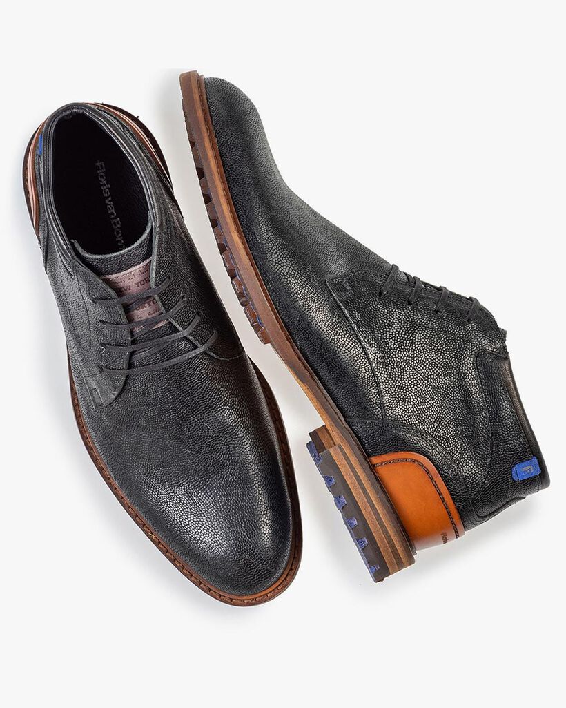 Crepi boot black with print