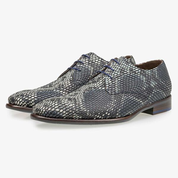 Grey calf leather lace shoe with a snake print