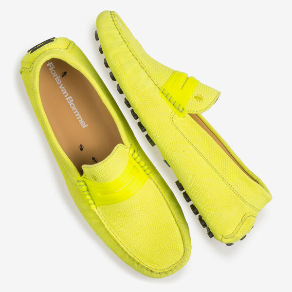 Premium fluorescent yellow leather moccasin