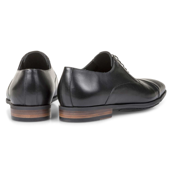 Lace shoe calf leather black