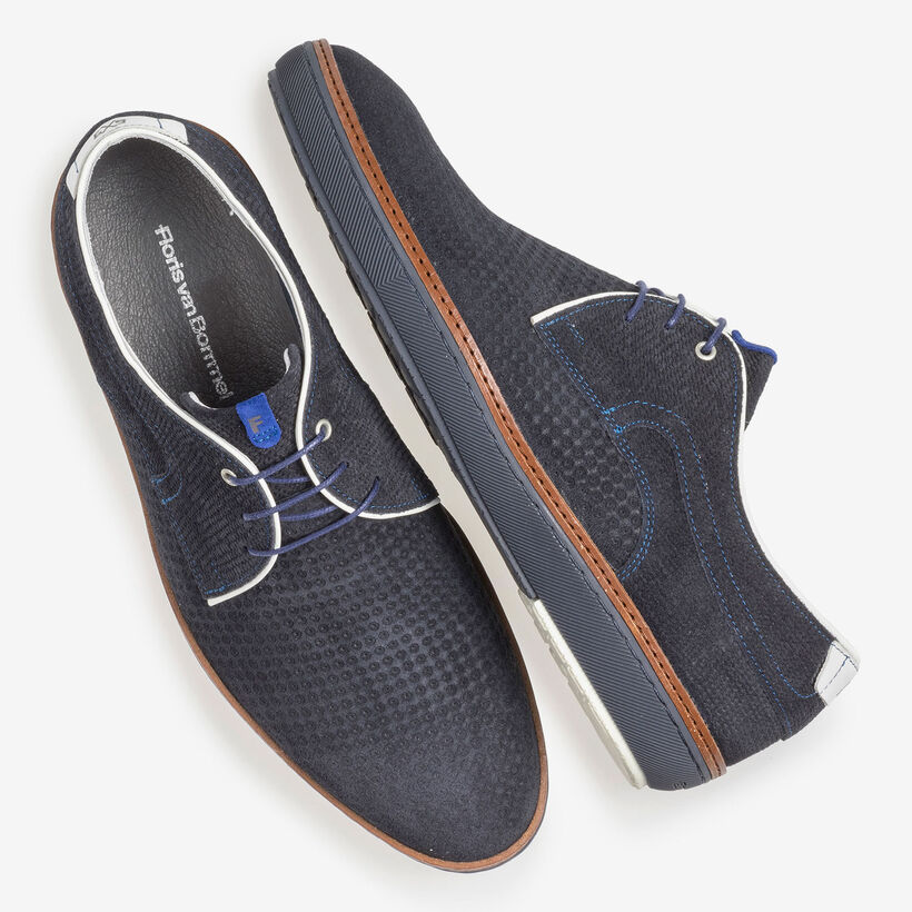 Blue suede leather lace shoe with print