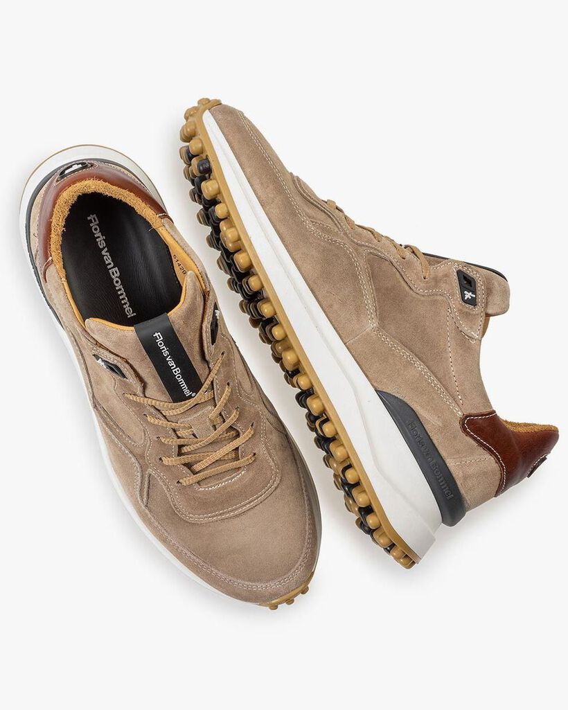 Beige su&egrave;de sneaker