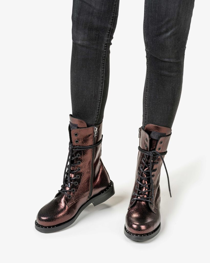Lace boot leather dark brown