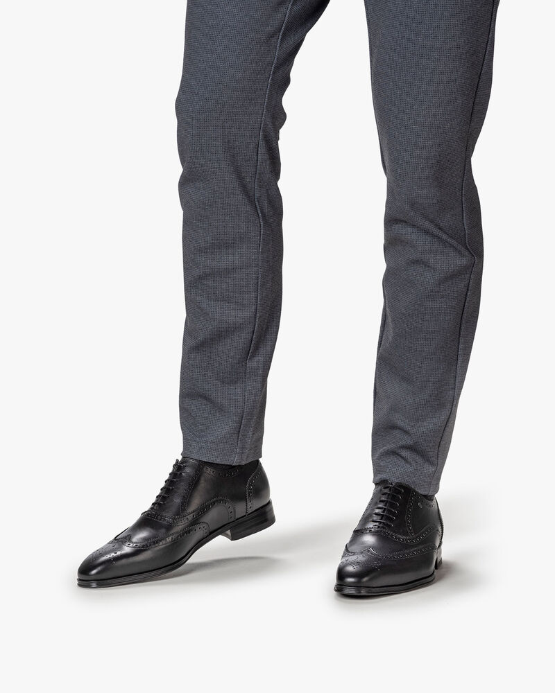 Lace shoe calf leather black