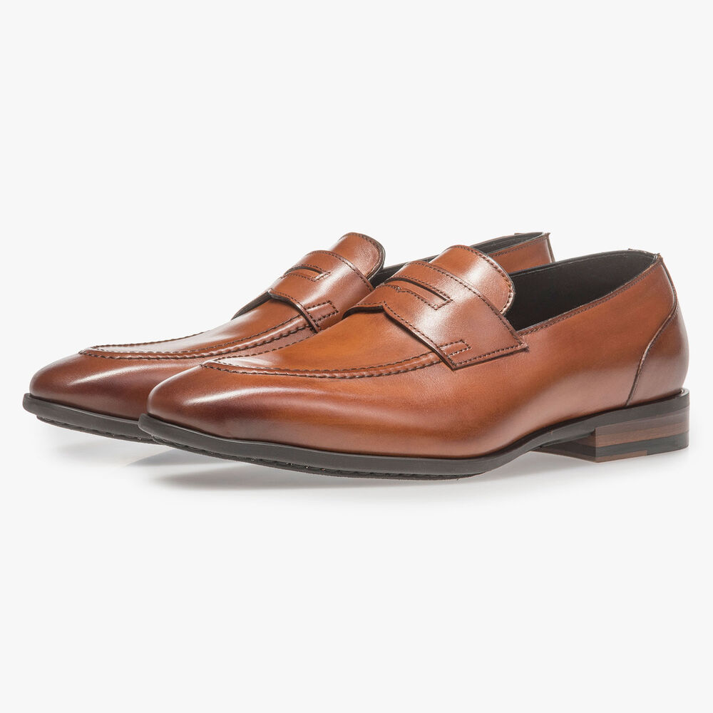 Dark cognac-coloured calf leather loafer