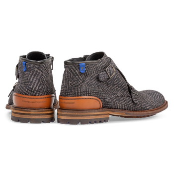 Boot grey with buckle