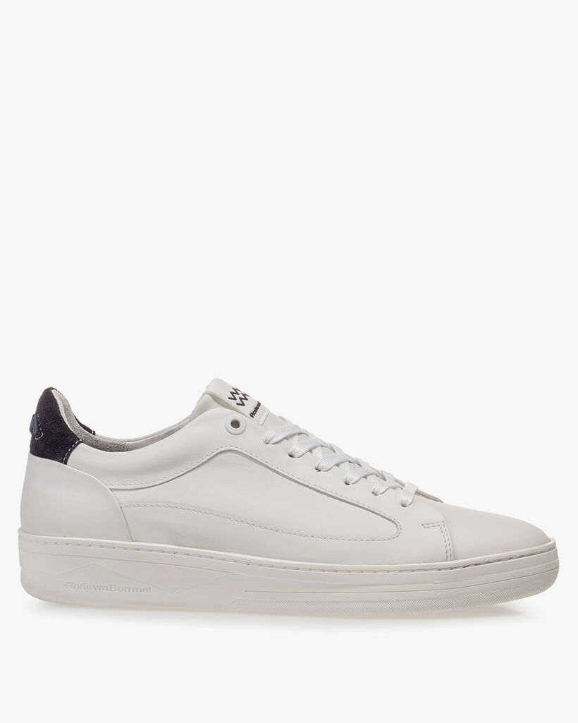 Sneaker leather white