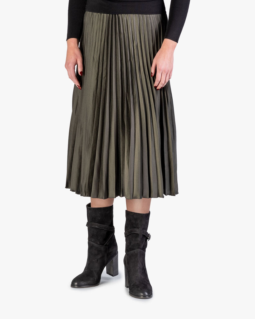 Mid-high boot black suede leather