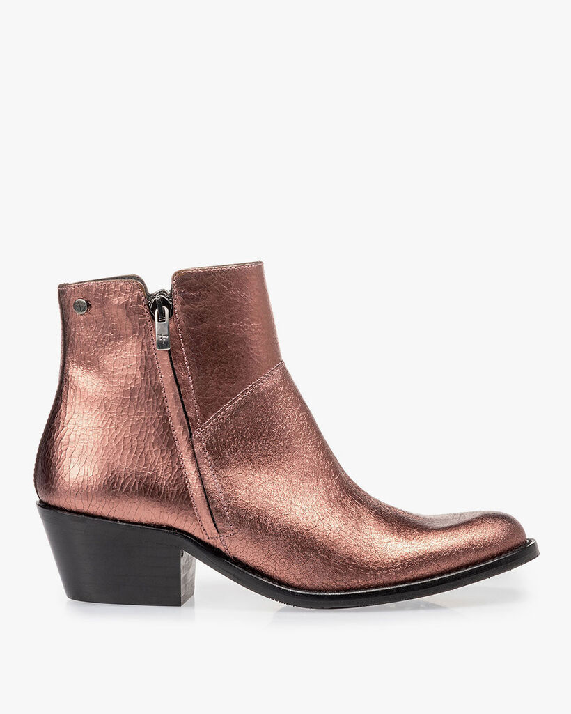Ankle boot craquel&eacute; leather pink