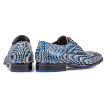 Lace shoe metallic with print blue