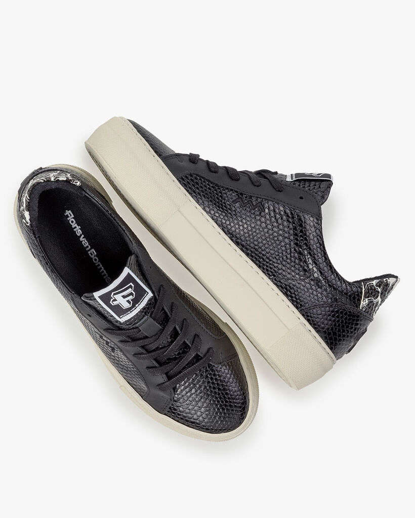Sneaker calf leather black