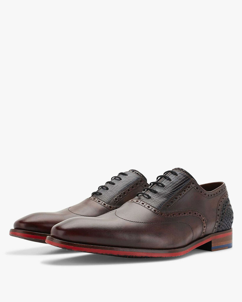 Lace shoe calf leather dark brown