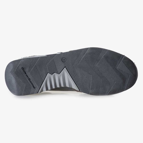 Dark grey calf leather sneaker