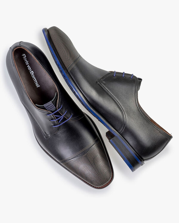 Lace shoe calf leather black