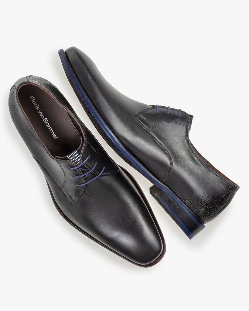 Lace shoe calf leather black