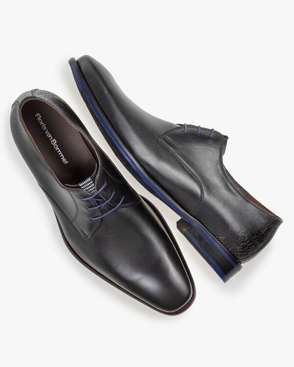 Lace shoe calf leather black