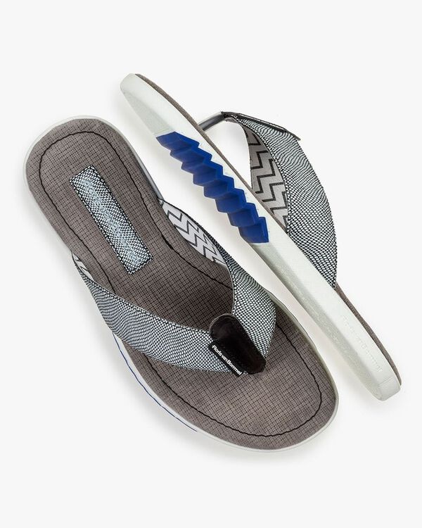 Slipper su&egrave;de wit