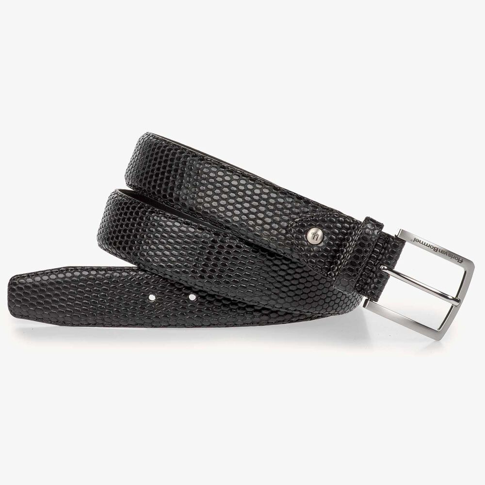 Black leather belt with a structural print