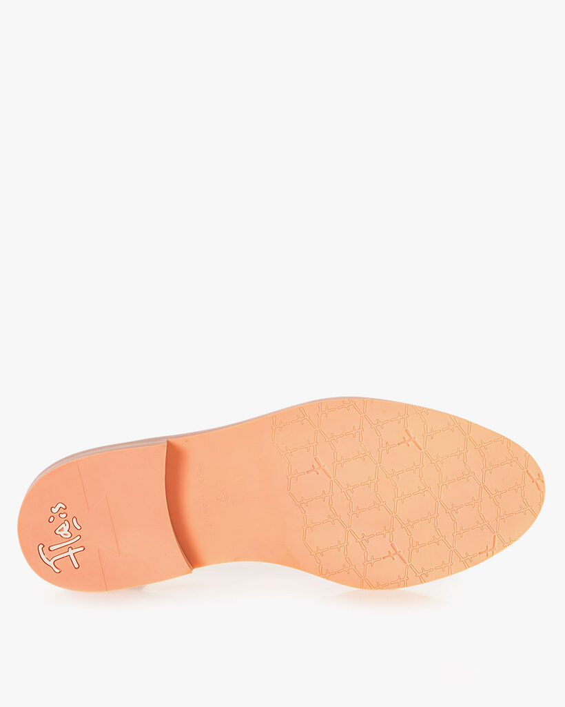 Loafer patent leather pink