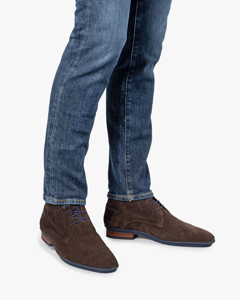 Lace boot brown suede leather