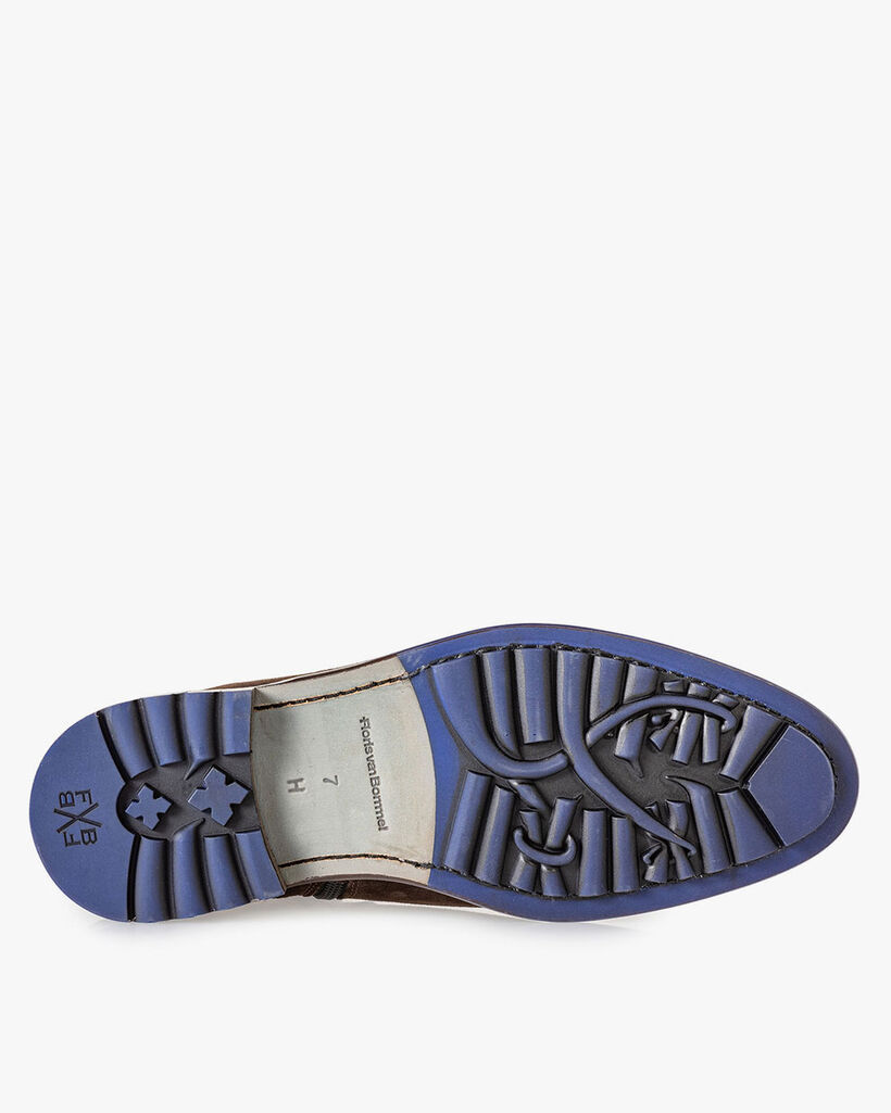 Wolgevoerde boot bruin