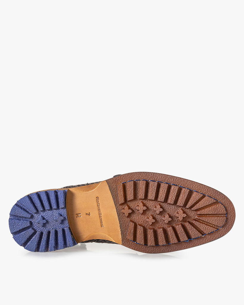 Boot grey with buckle