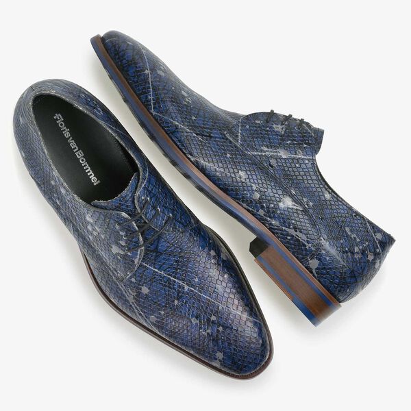 Printed calf leather lace shoe