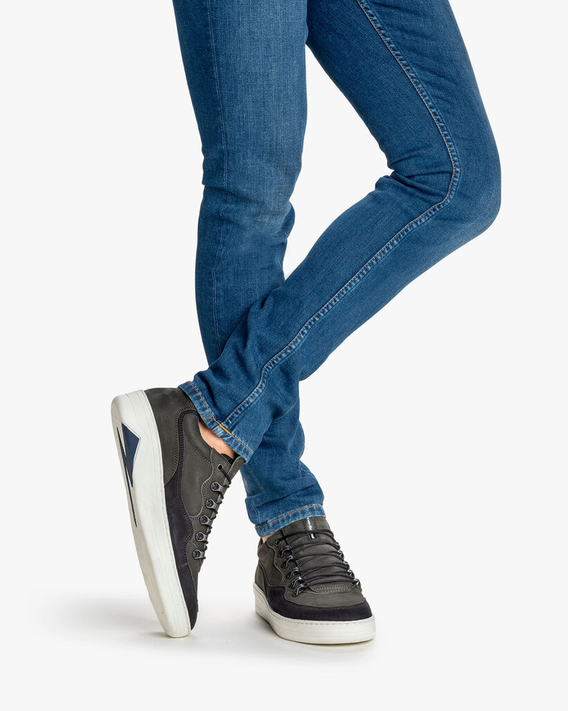 Sneaker nubuck leather dark green