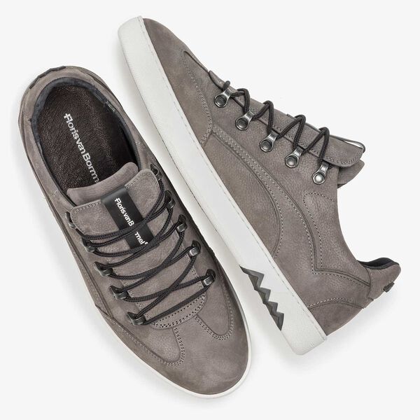 Dark grey nubuck leather lace shoe
