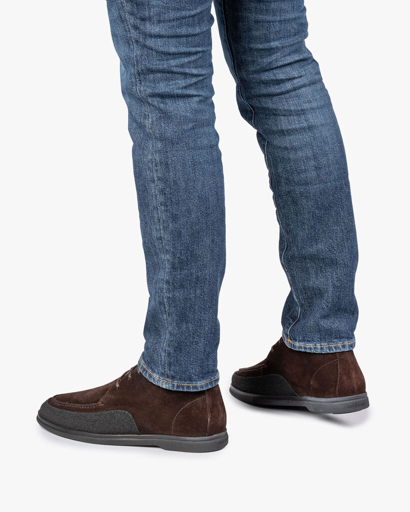 Halfhoge su&egrave;de veterboot