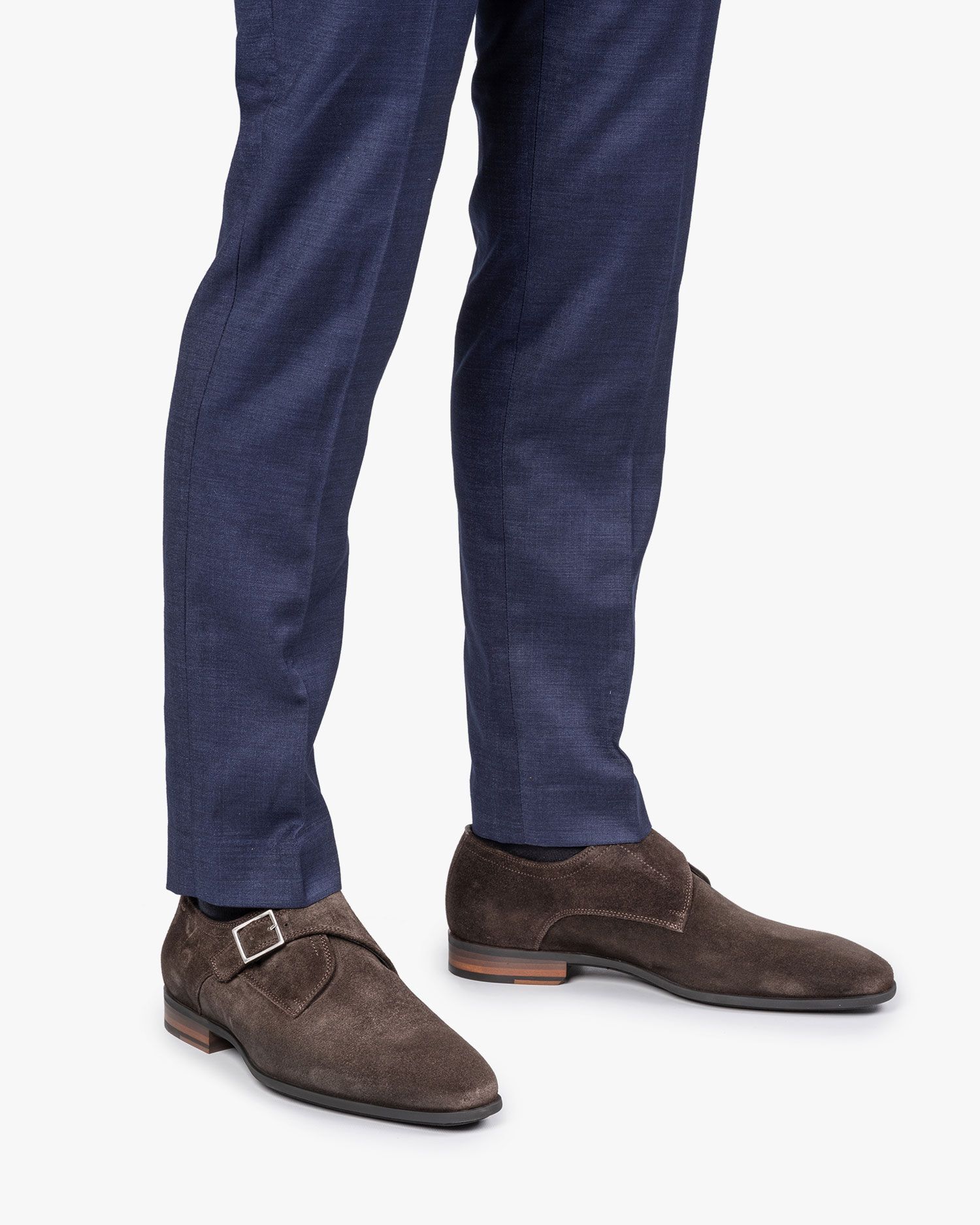 Bruine gewaxt suède gespschoen SBM-30016-20-01 | Van Bommel Official®