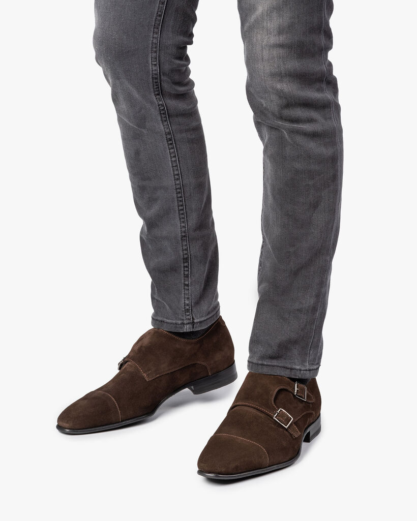 Bruine su&egrave;de gespschoen