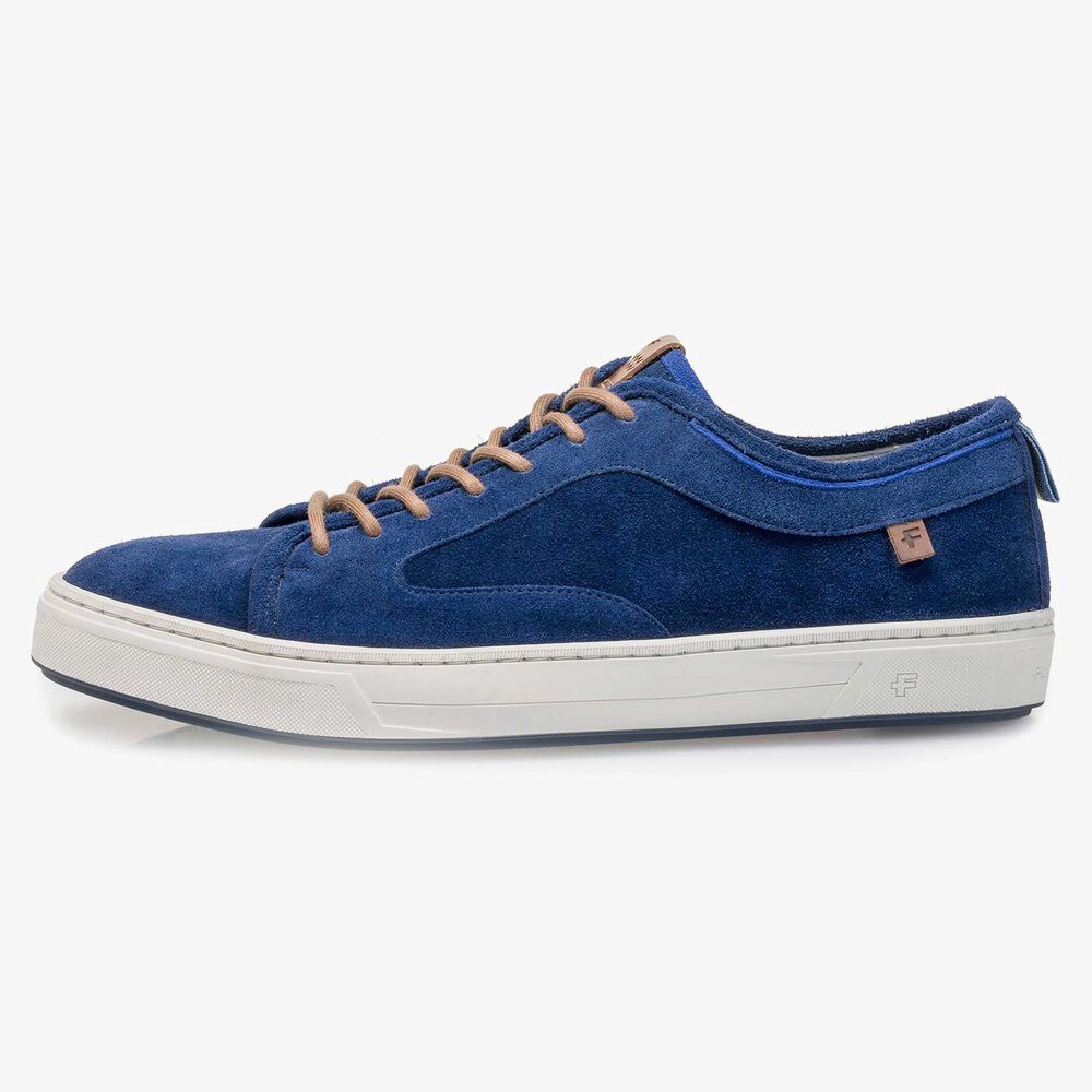 Blue washed suede leather sneaker