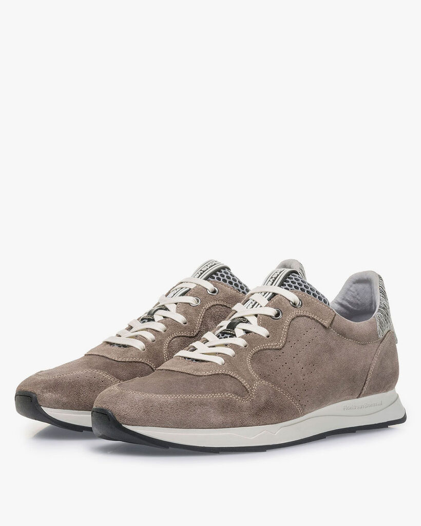 Su&egrave;de sneaker taupe