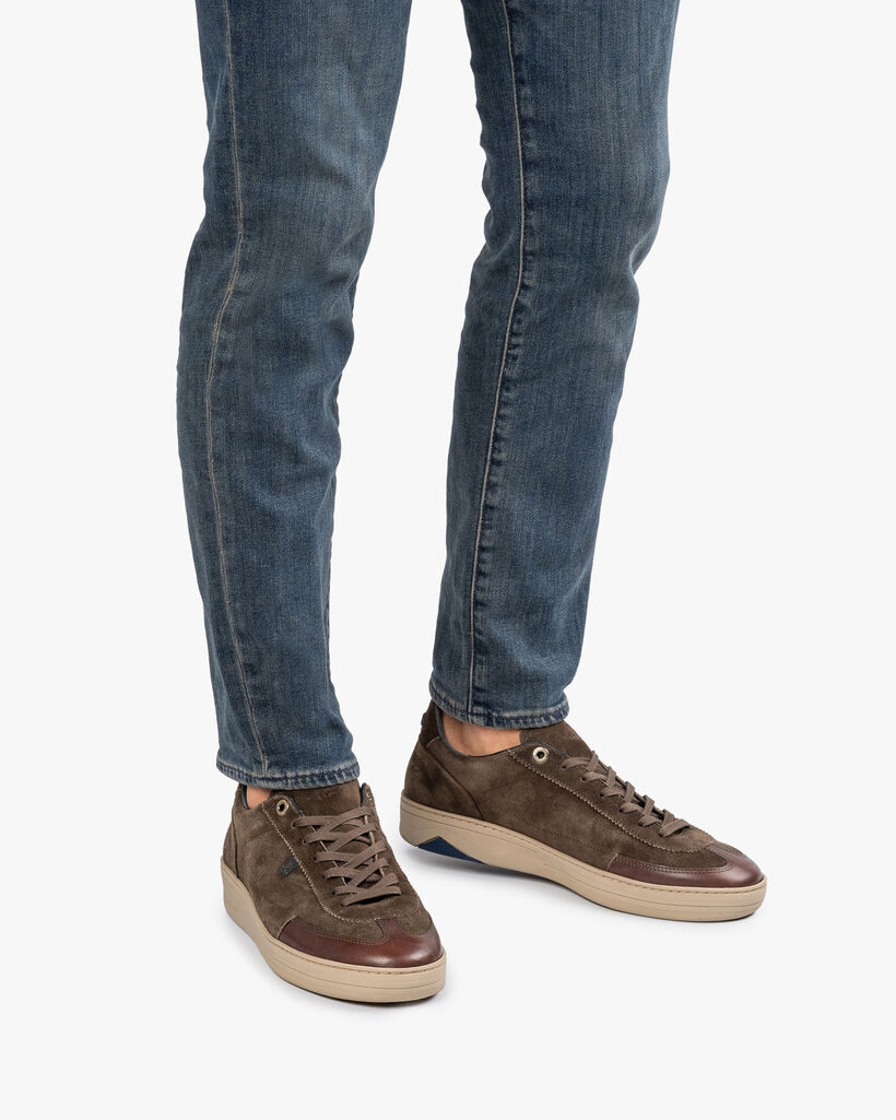 Sneaker suede leather dark green