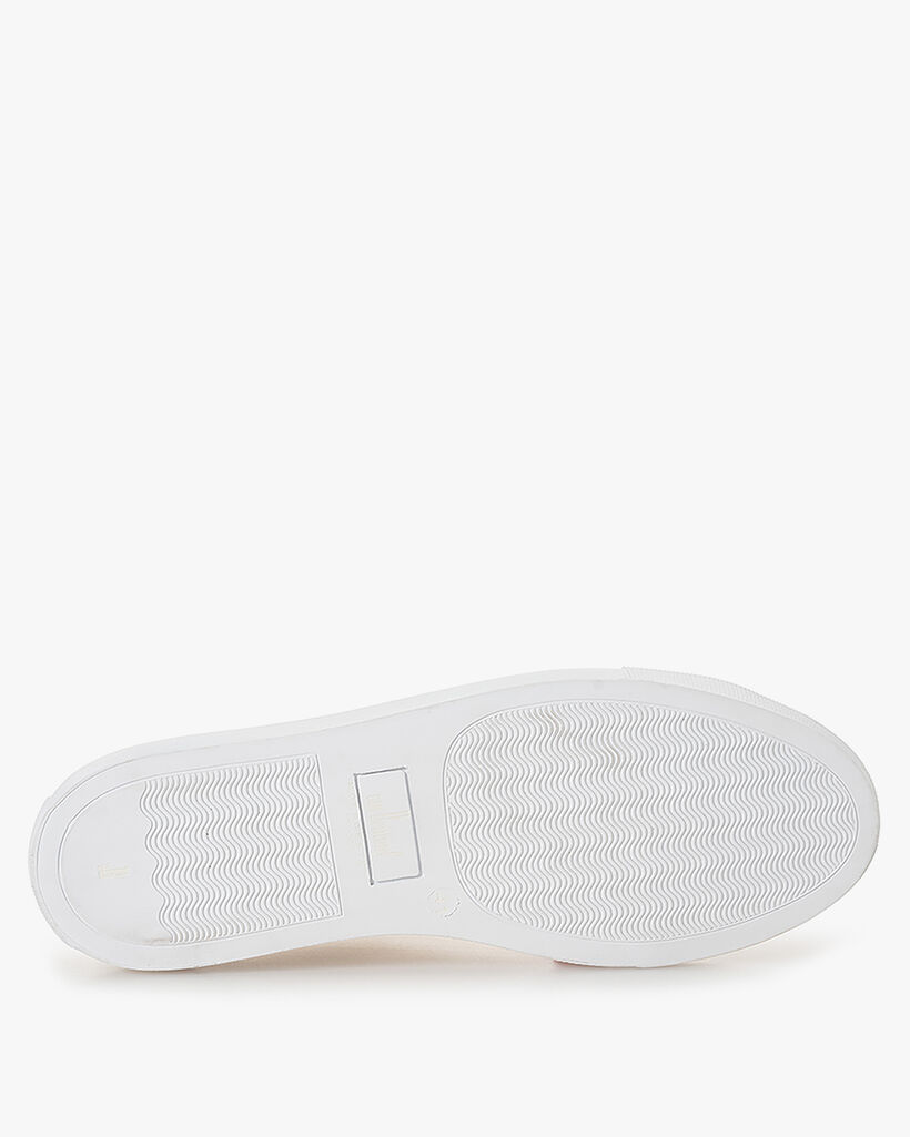 The product image is missing!