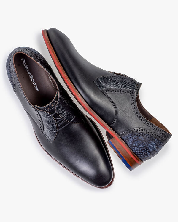 Lace shoe calf leather black