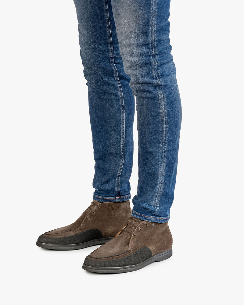 Mid-high suede leather lace boot