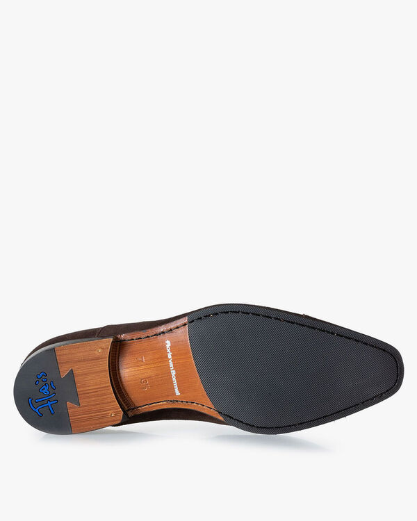 Lace shoe dark brown suede leather